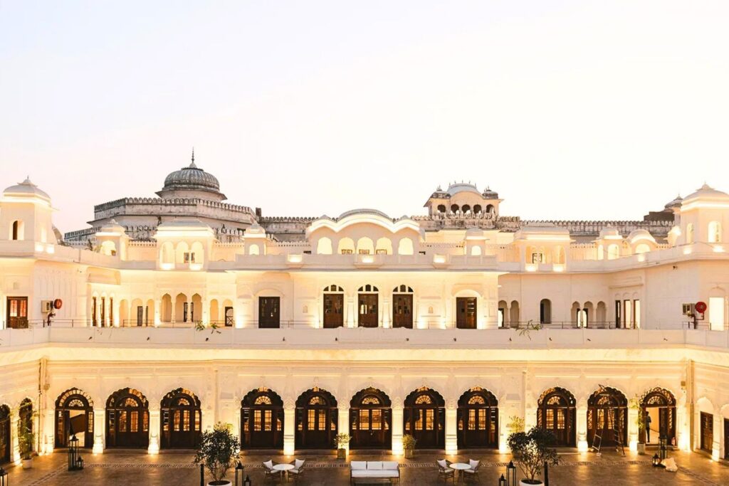 Ran Baas The Palace