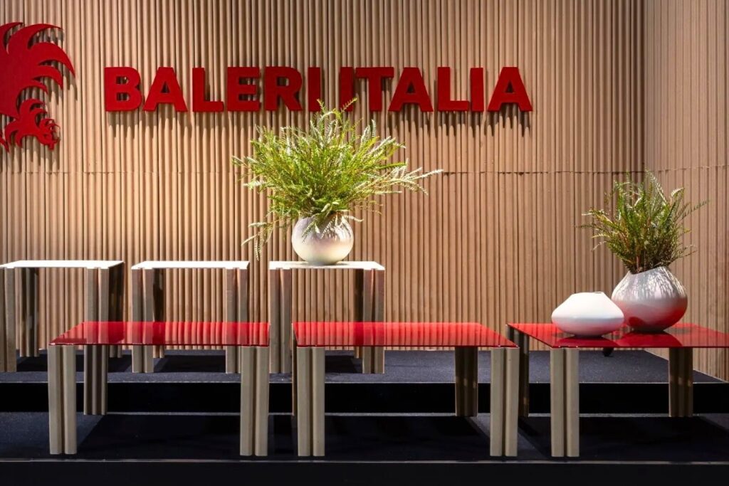 The InBallo Low Table