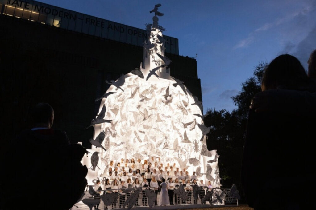 Es Devlin Come Home project