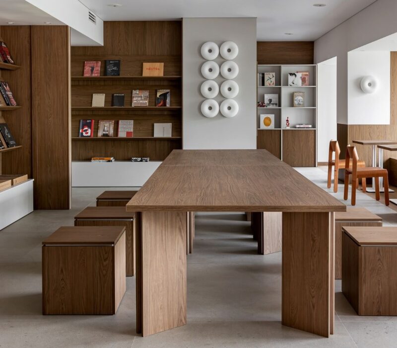 Cafe-Marks-anna-lazar-book-cafe-interior