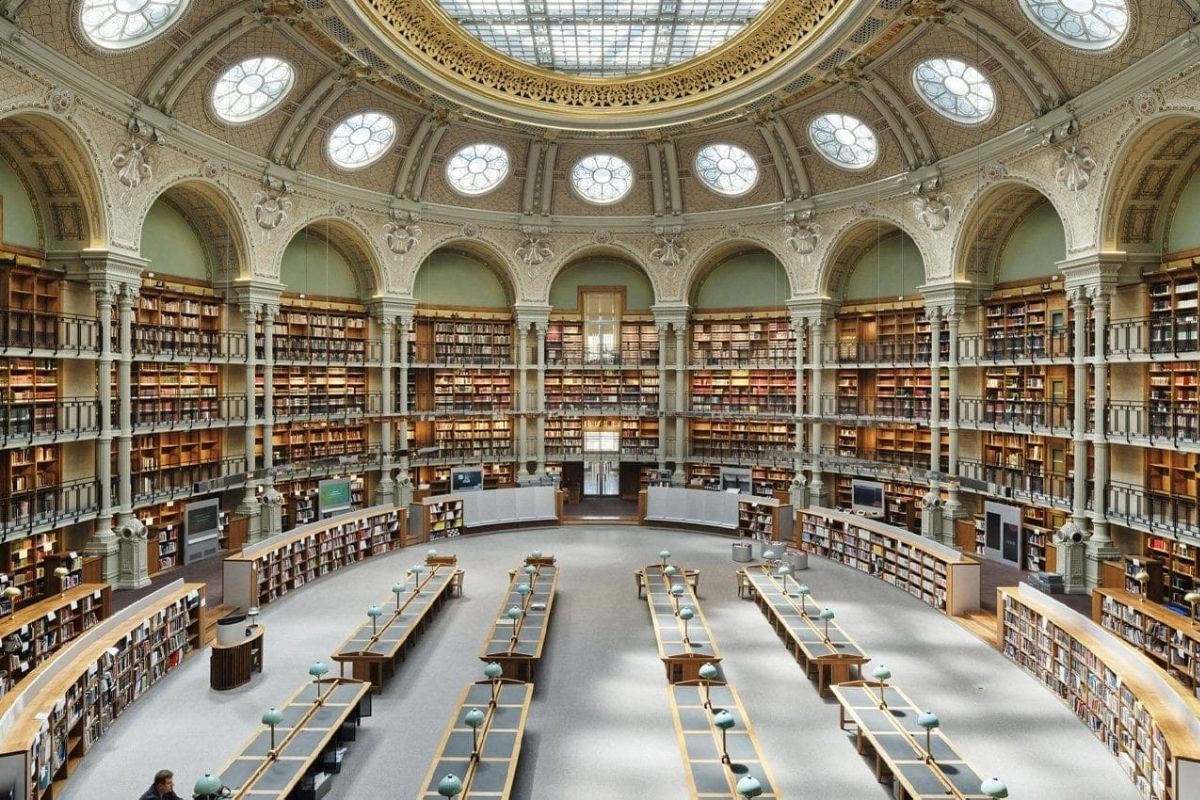 architecture-and-design-books-library Architecture and design books in a library