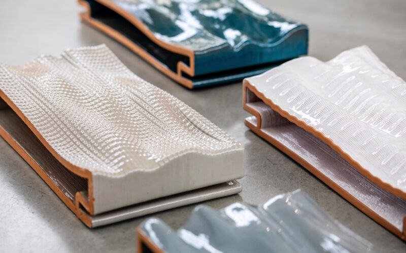 ious-studio-3d-printed-ceramic-wasp