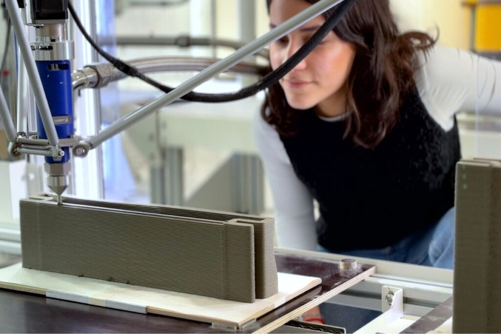 ious-studio-ceramic-3d-printing-design-process IOUS Studio ceramic 3D printing process at the WASP production facility